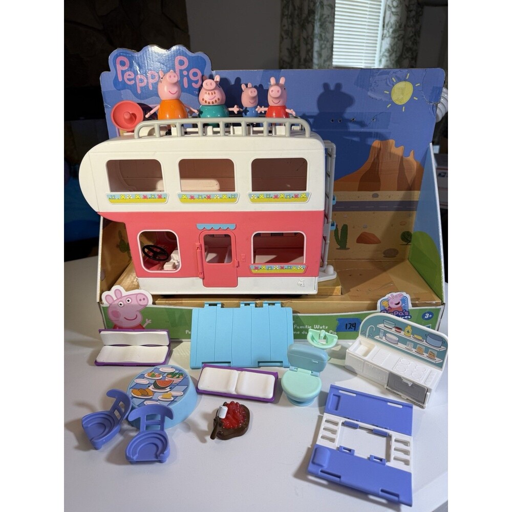 Peppa Pig’s Adventures Family Motorhome RV Vehicle Sounds Works Playset READ